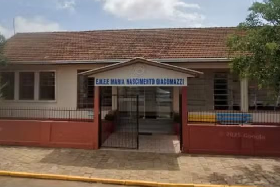 Adolescente mata criança a facadas e deixa três feridos em escola no RS