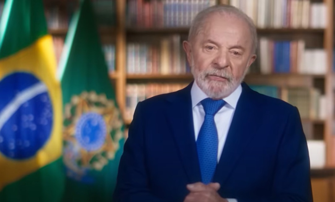 Em pronunciamento, Lula ataca “traidores da pátria” e defende soberania