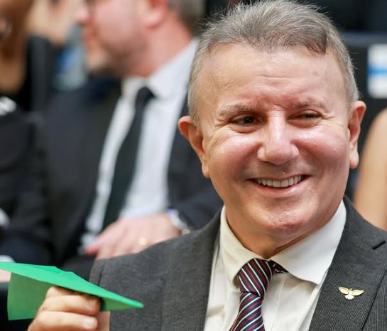 Zanin concede prisão domiciliar humanitária ao prefeito de Palmas