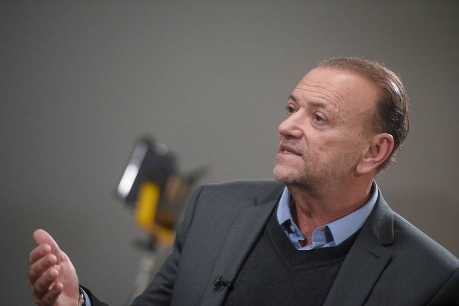 O presidente do PT, Edinho Silva, no programa "Amarelas On Air", de Veja.