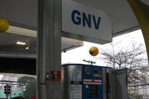 Distribuidoras de gás canalizado e GNV são notificadas por possível preço abusivo