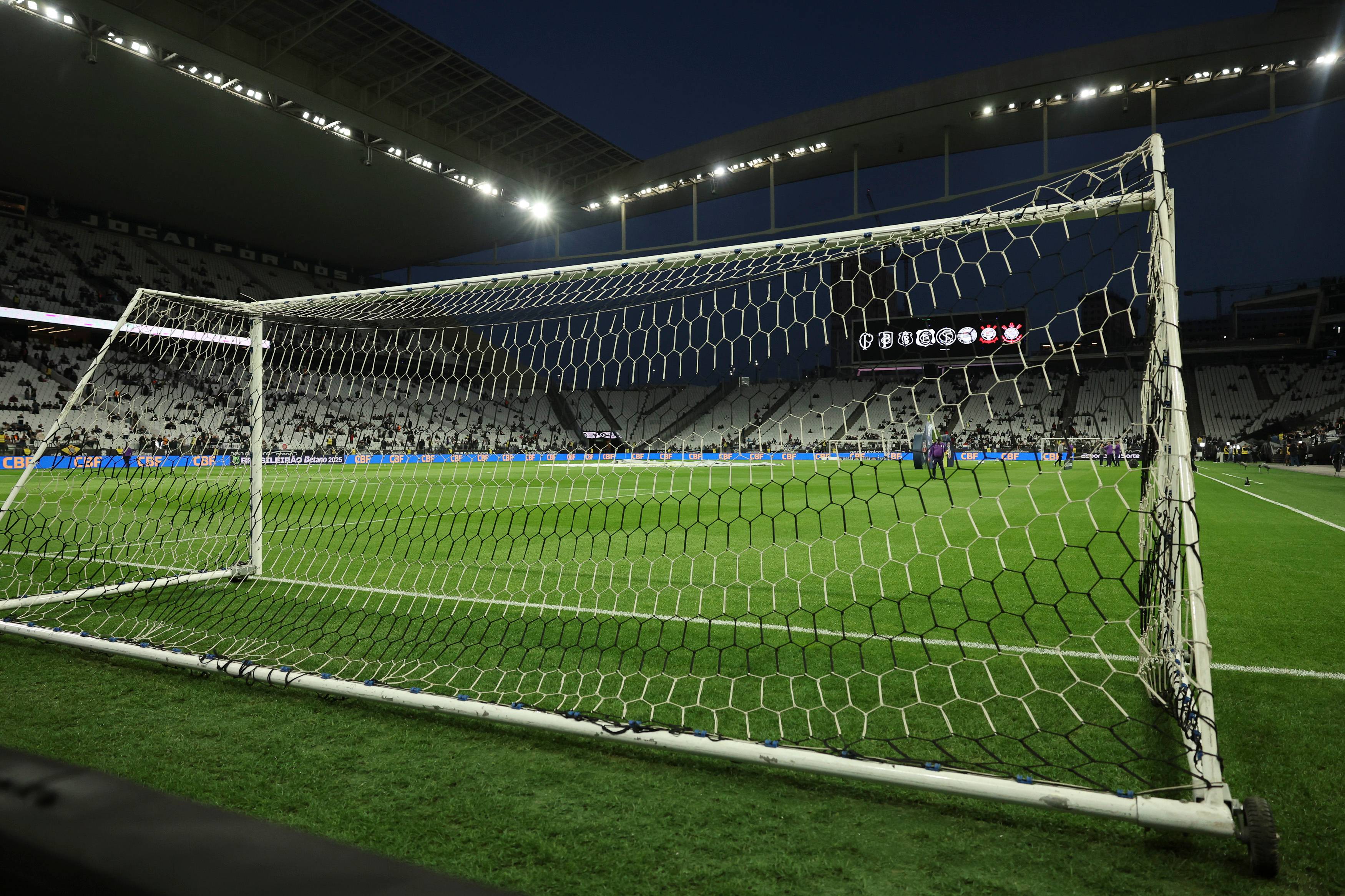 Jogos de hoje, sábado, 16 de agosto: onde assistir futebol ao vivo e horários