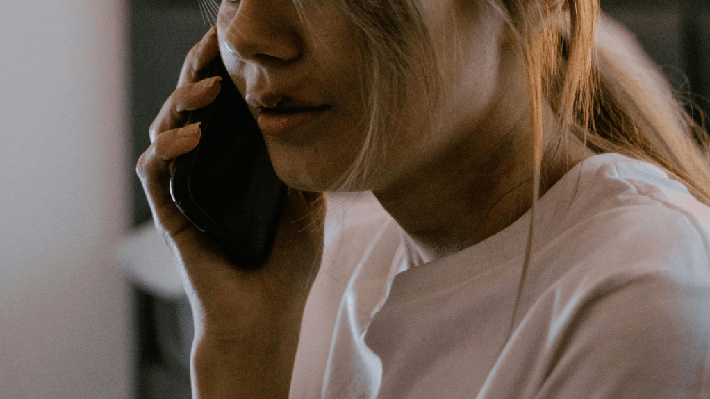 Áudio: Mulher aciona 190 e pede dipirona para denunciar violência em casa