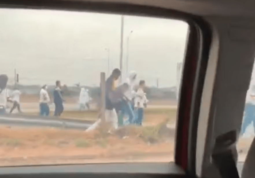 Torcedores do Palmeiras enfrentam tentativa de emboscada em viagem ao Rio