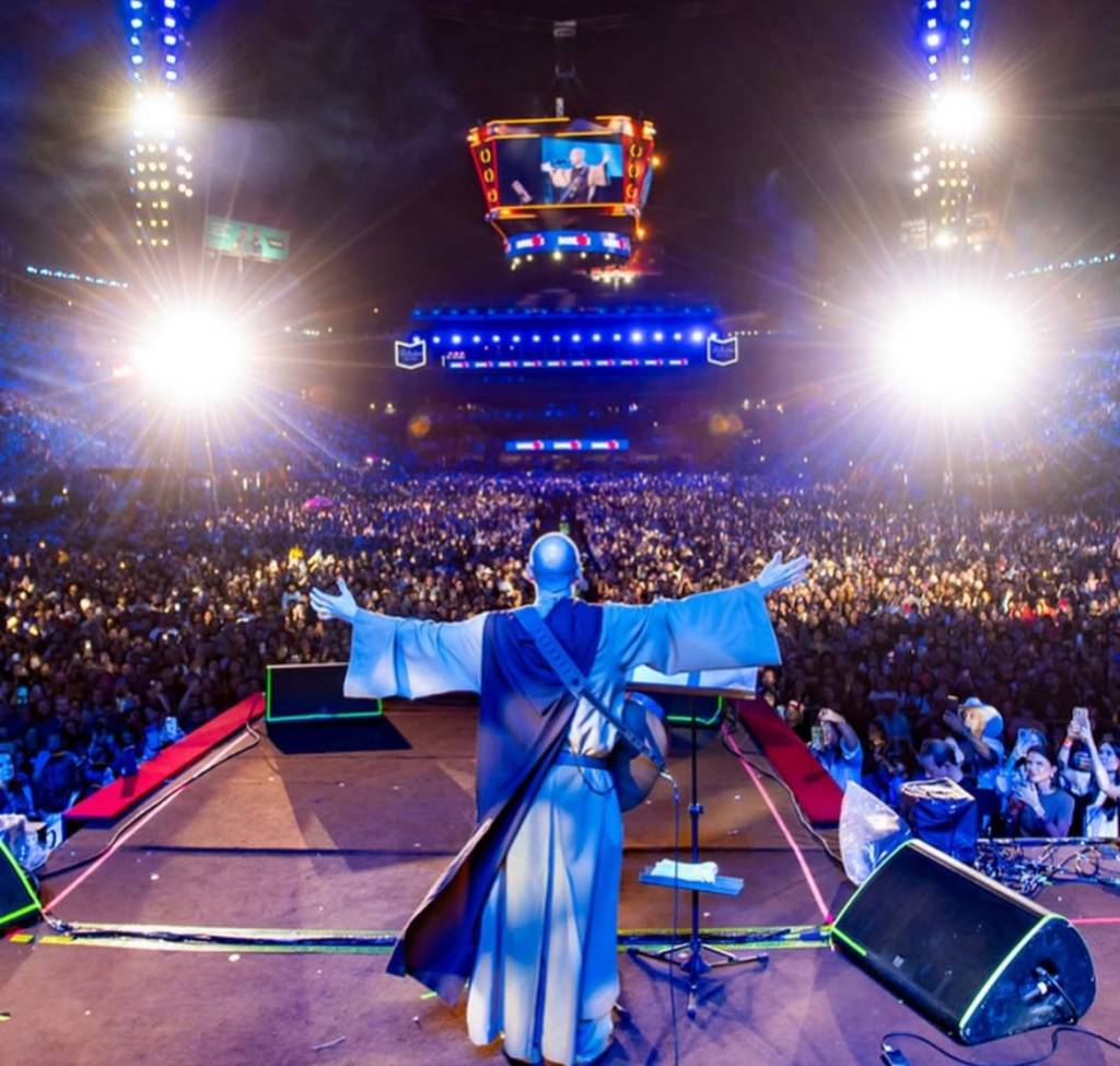 Os detalhes do show religioso que roubou a cena dos sertanejos em Barretos