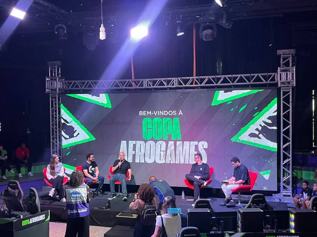 O maior evento de games em favela que busca democratizar educação digital