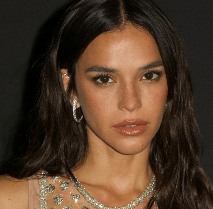 O segredo de Bruna Marquezine para lidar com autocobrança e saúde mental