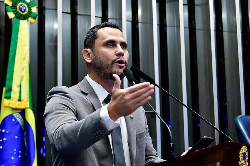 Pesquisa mostra como fica a disputa ao governo de Minas Gerais sem Cleitinho