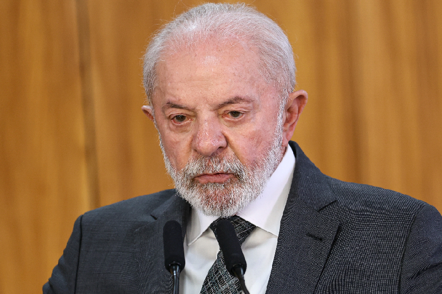 Estratégia da oposição cria bomba fiscal para esvaziar aposta de Lula na isenção do IR