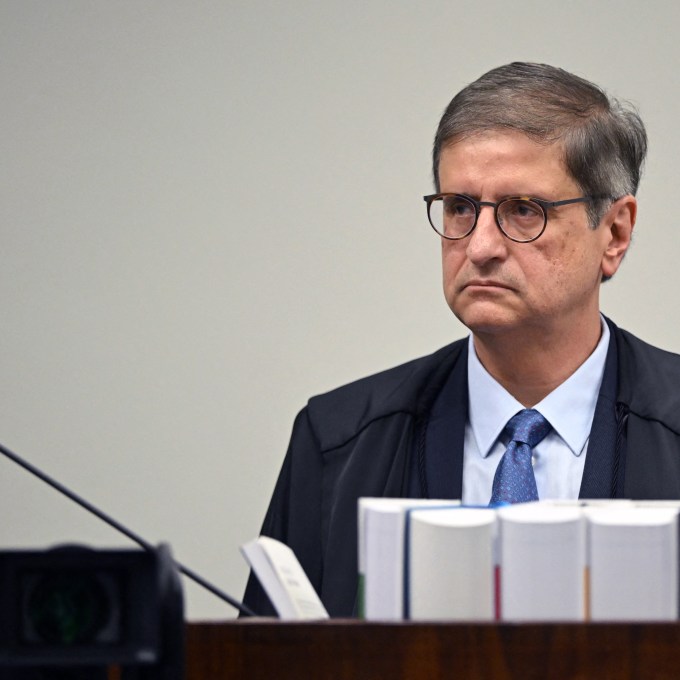 Gonet defende no STF a volta de resolução de conselho de medicina que proíbe aborto