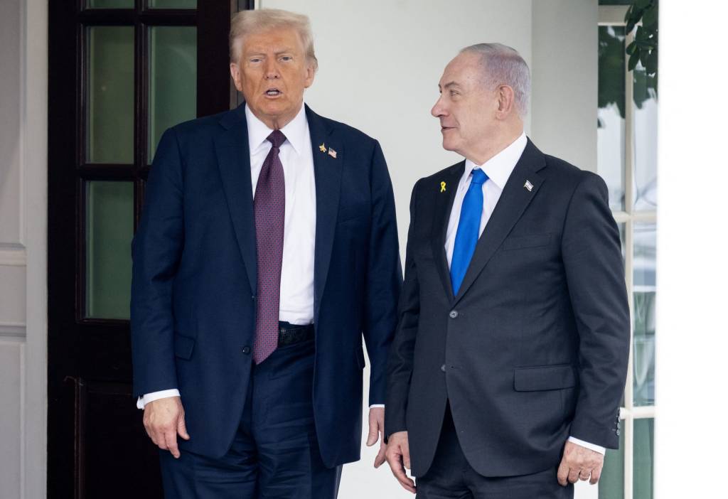 Ao lado de Netanyahu, Trump anuncia plano e diz estar ‘perto’ de acordo para paz em Gaza