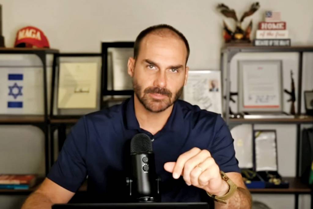 Centrão pula fora do barco se Eduardo insistir com candidatura à Presidência