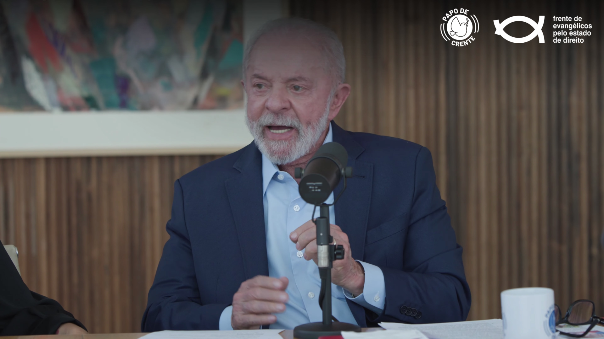 Lula diz que a maioria dos deputados ‘pouco está ligando para o povo’