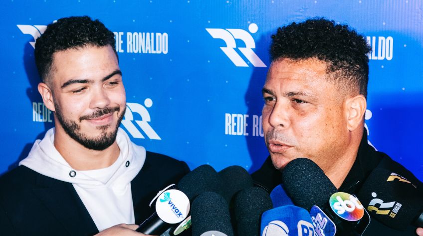 Ronaldo sobre possibilidade de canal na TV aberta: ‘Temos os pés no chão’