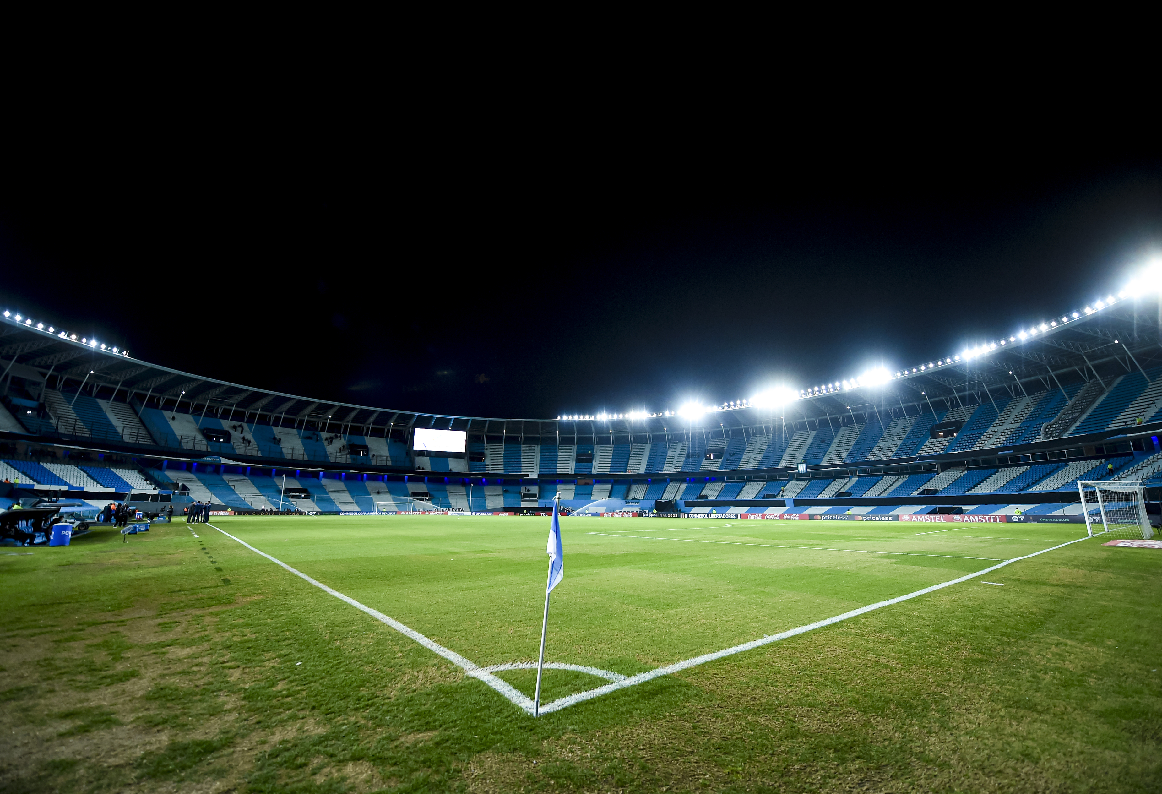 Jogos de hoje, quarta, 29 de outubro: onde assistir futebol ao vivo e horários