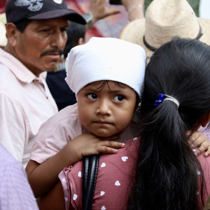 Guatemala aceita receber centenas de crianças deportadas por governo Trump