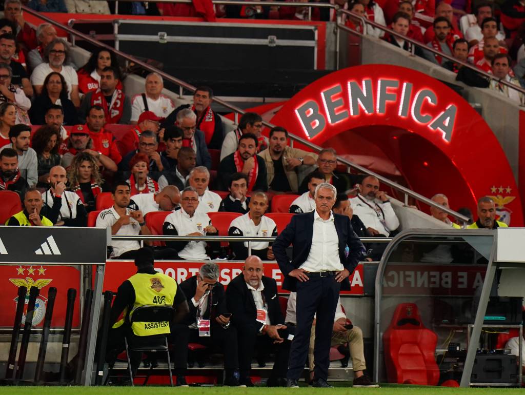 Jogos de hoje, sexta, 26 de setembro: onde assistir futebol ao vivo e horários