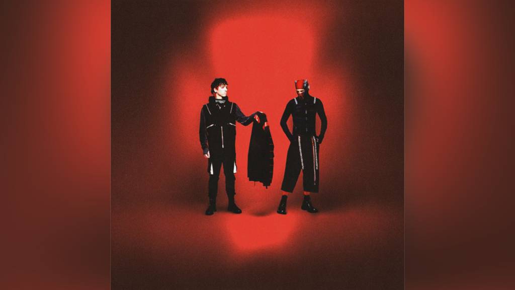 Após 10 anos, Twenty One Pilots dá fim a era com lançamento de ‘Breach’