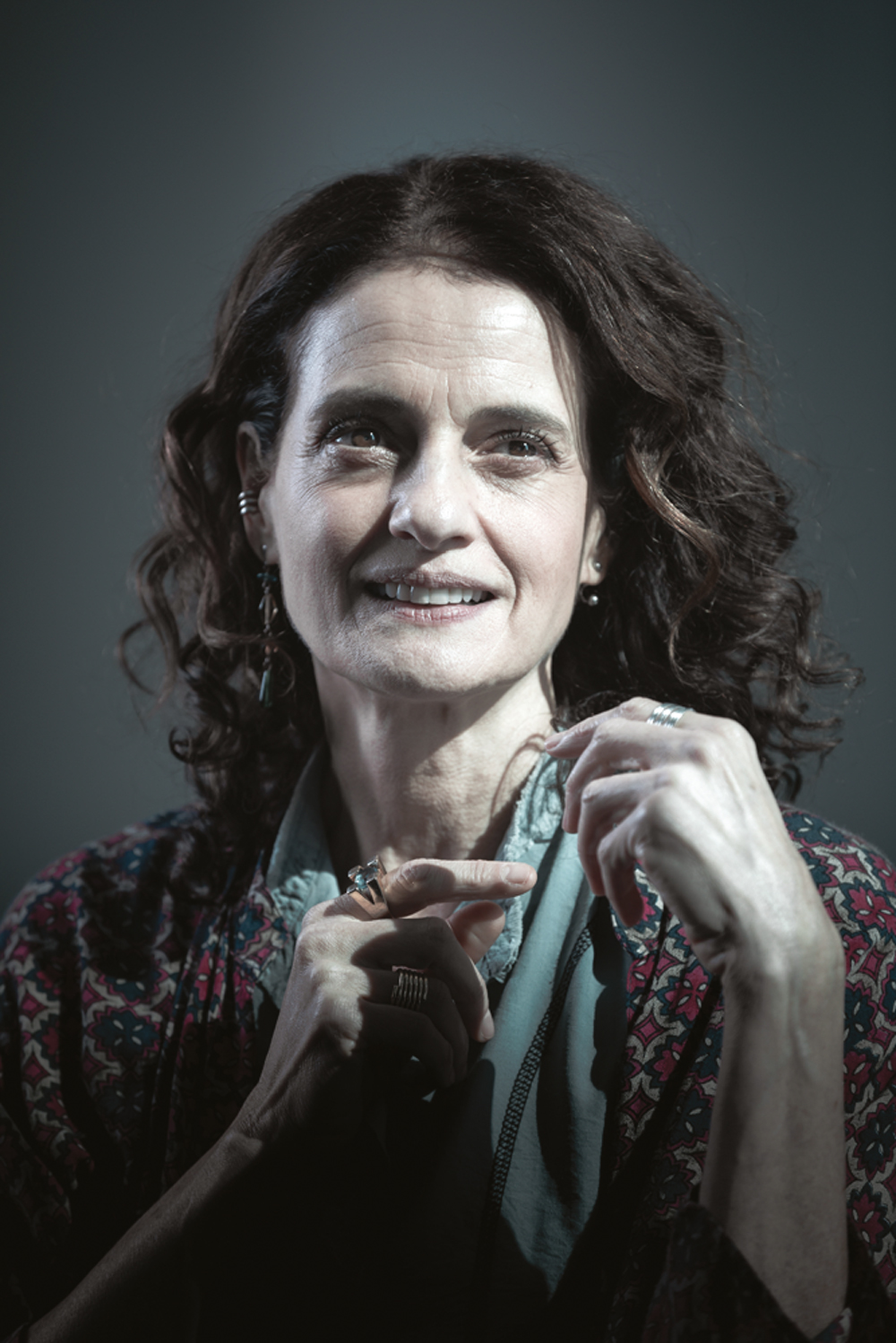 TRAGIC&Ocirc;MICA -&ensp;A atriz: tema controverso, mas necess&aacute;rio