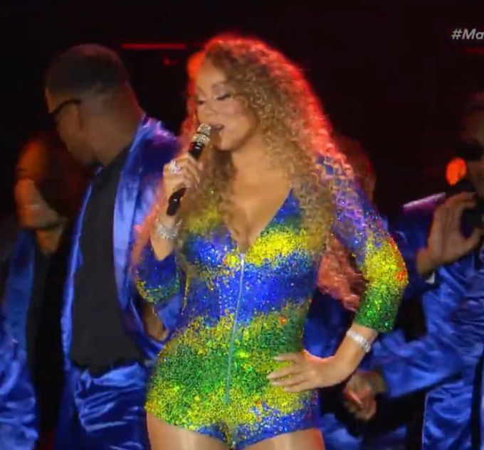 The Town: o recado de Mariah Carey em look nas cores do Brasil