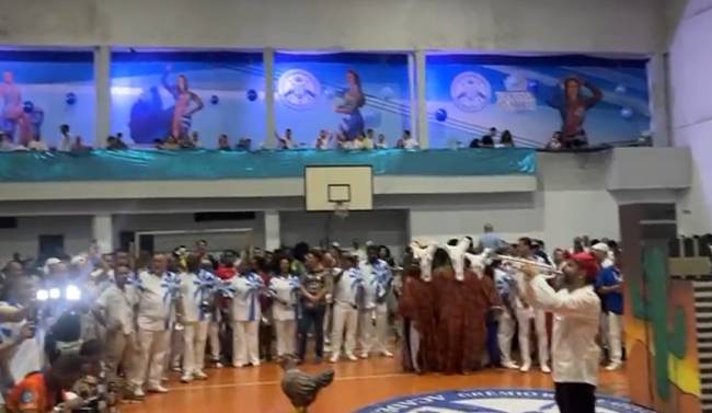 niteroi-ato Lançamento do samba-enredo sobre Lula na Acadêmicos de Niterói