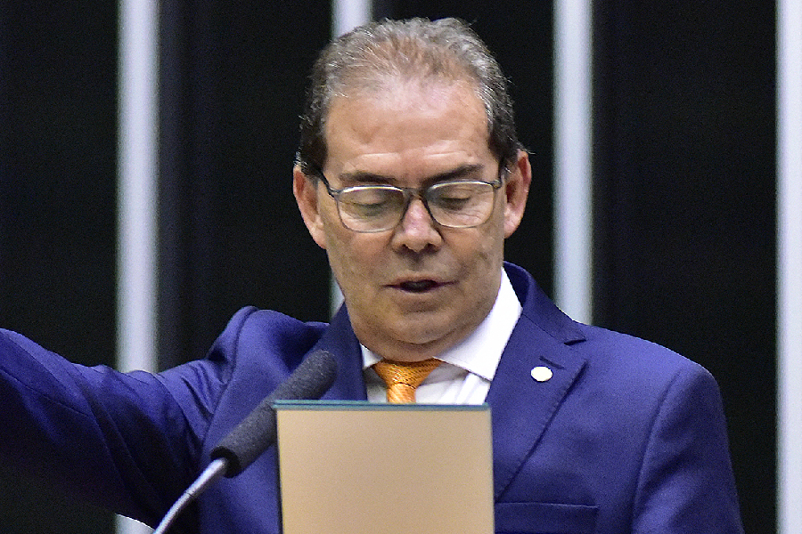 Dezoito projetos e um relator: o ‘balaio de gatos’ do novo PL da anistia