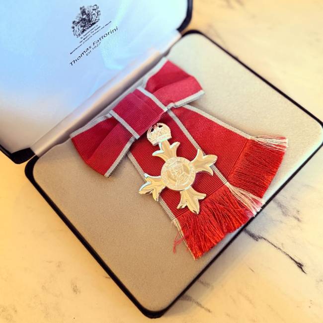 MEDALHA MEDALHA