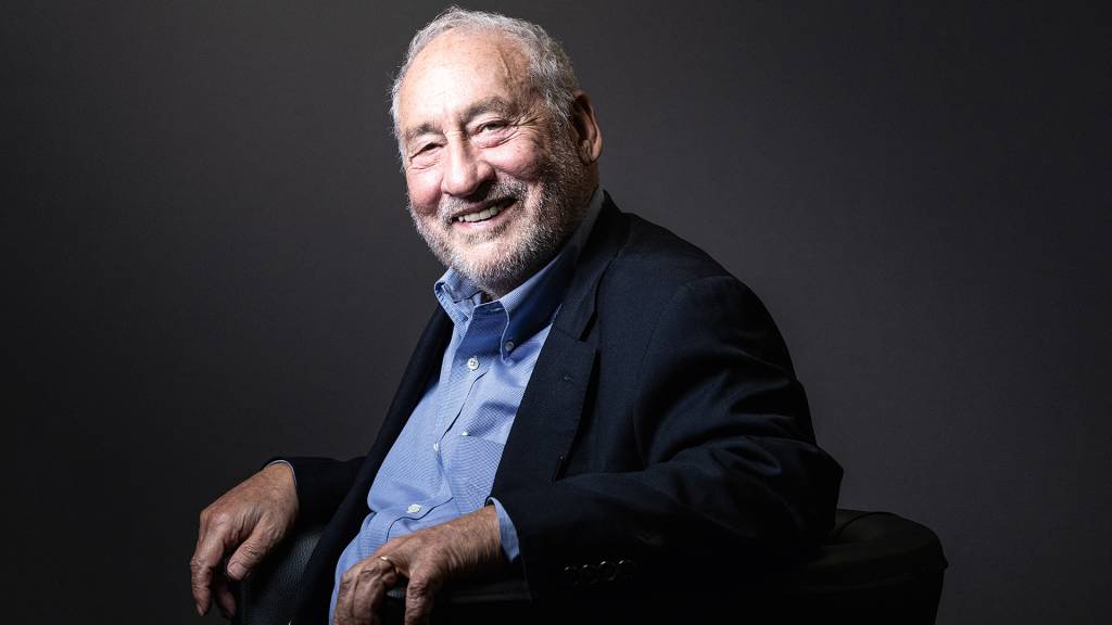“Estamos escorregando para o autoritarismo”, diz Joseph Stiglitz, Nobel de Economia, sobre os EUA