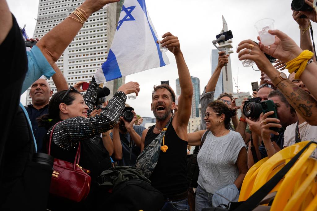 Israel ratifica acordo e cessar-fogo com Hamas deve ter início em até 24 horas