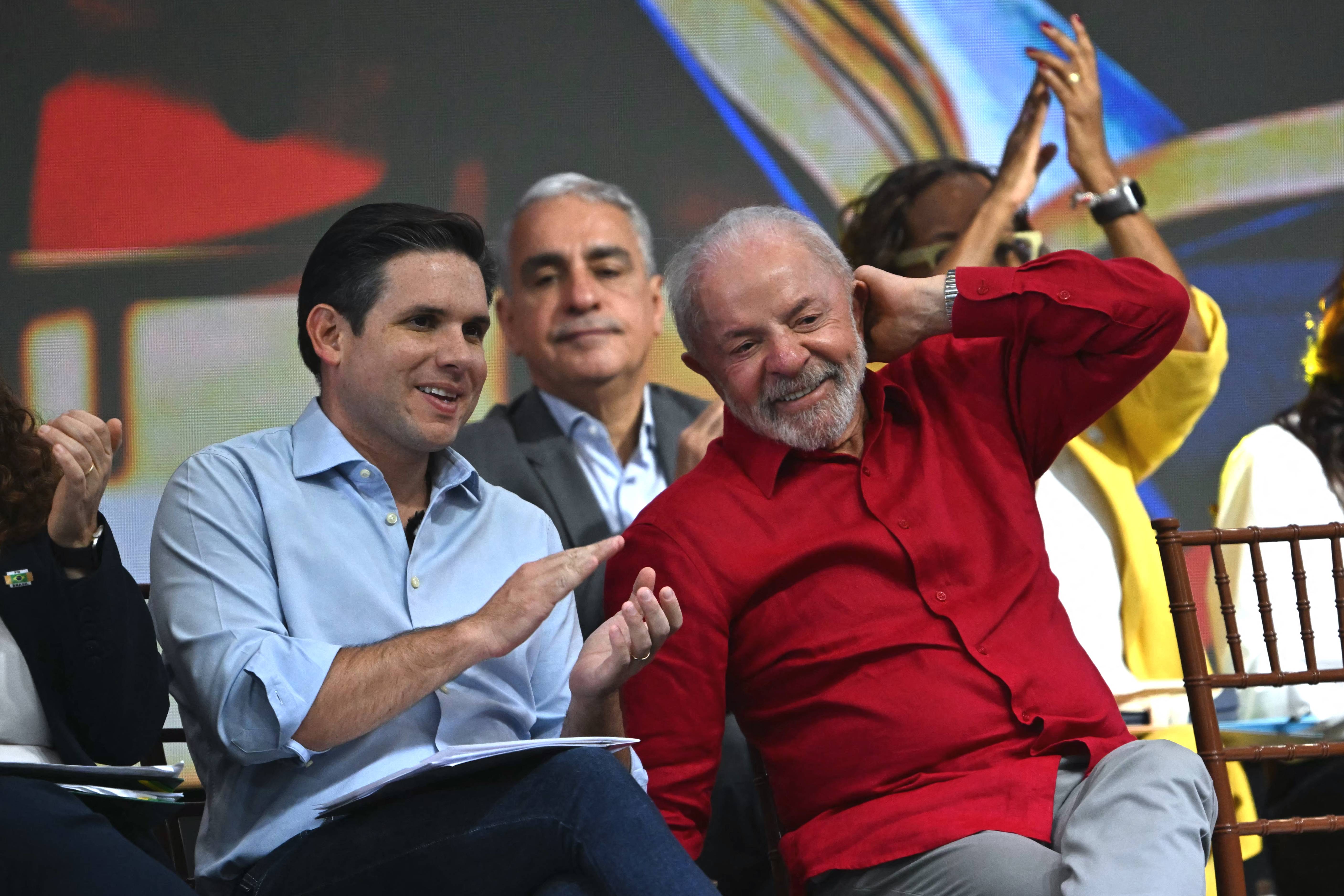 Lula, a descortesia com Hugo Motta e a memória seletiva