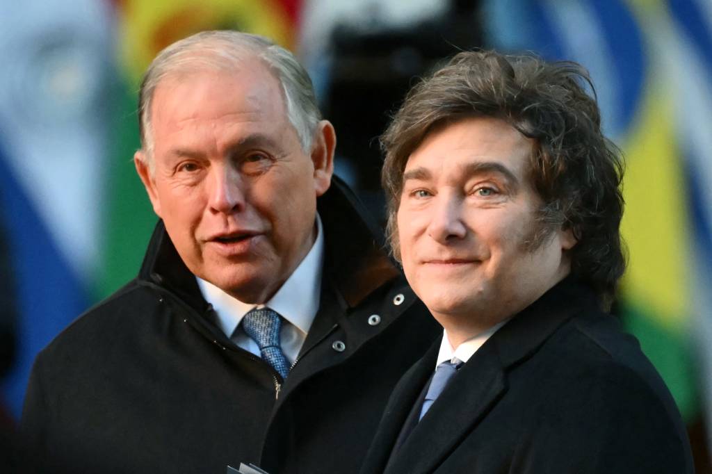 Chanceler da Argentina apresenta renúncia às vésperas de eleição crítica para Milei