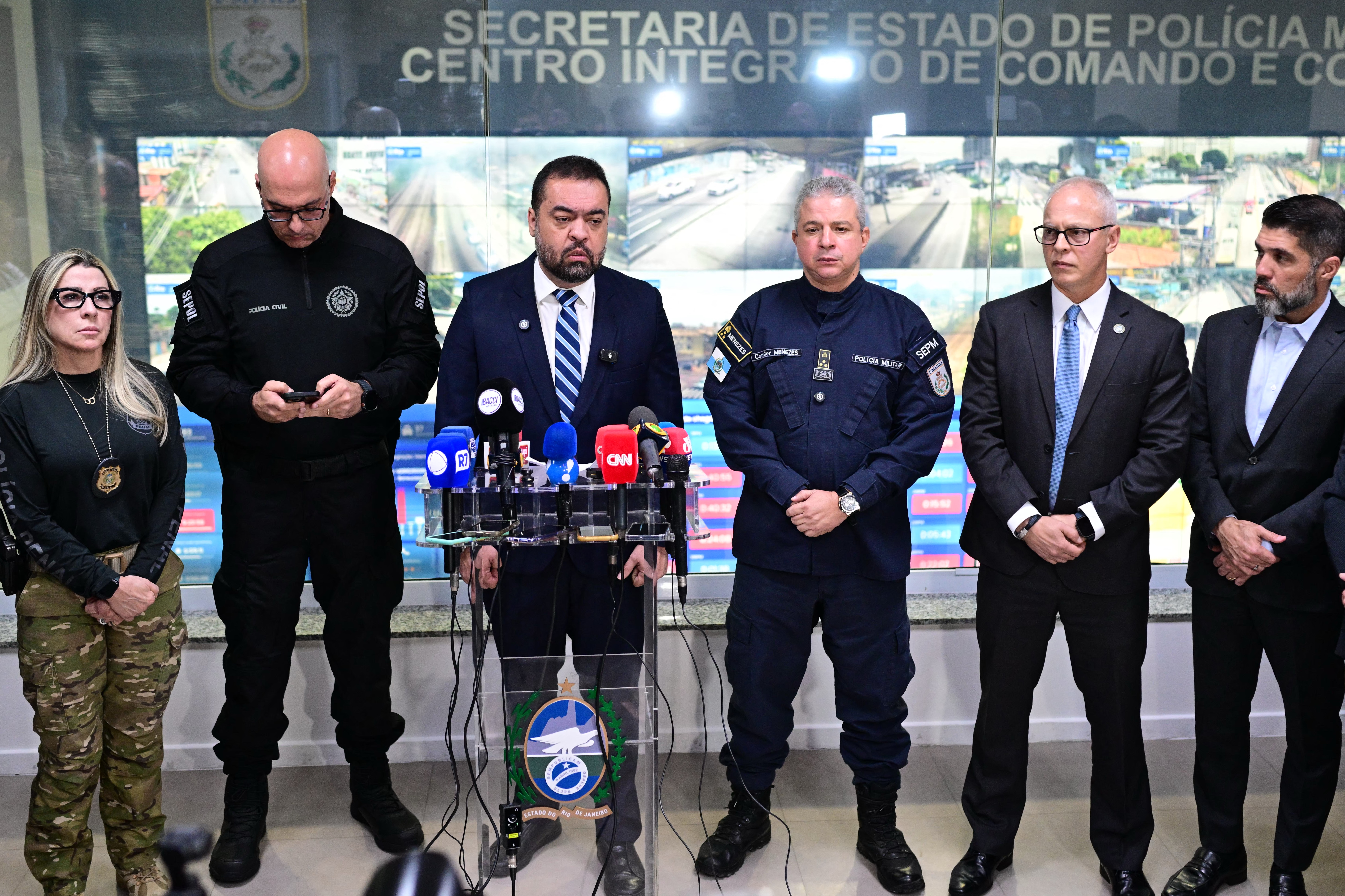 Empresários manifestam apoio ao governo do Rio após operação com 120 mortos