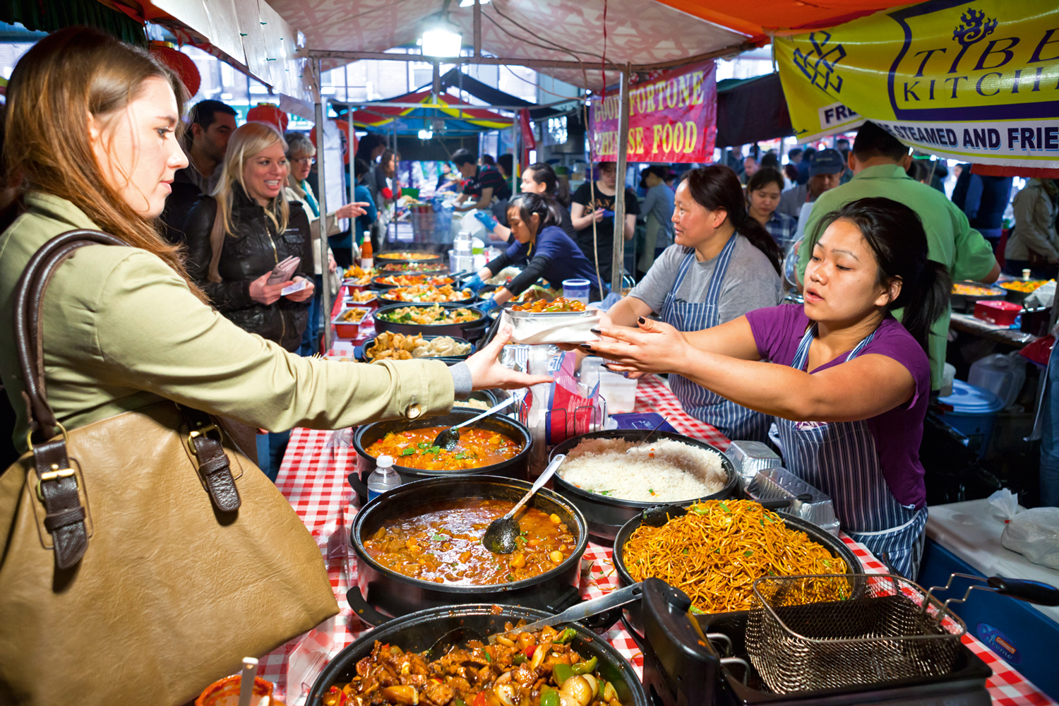 LA&Ccedil;OS DE FOG&Atilde;O&ensp;- Mercado asi&aacute;tico em Londres: aproxima&ccedil;&atilde;o pelo paladar