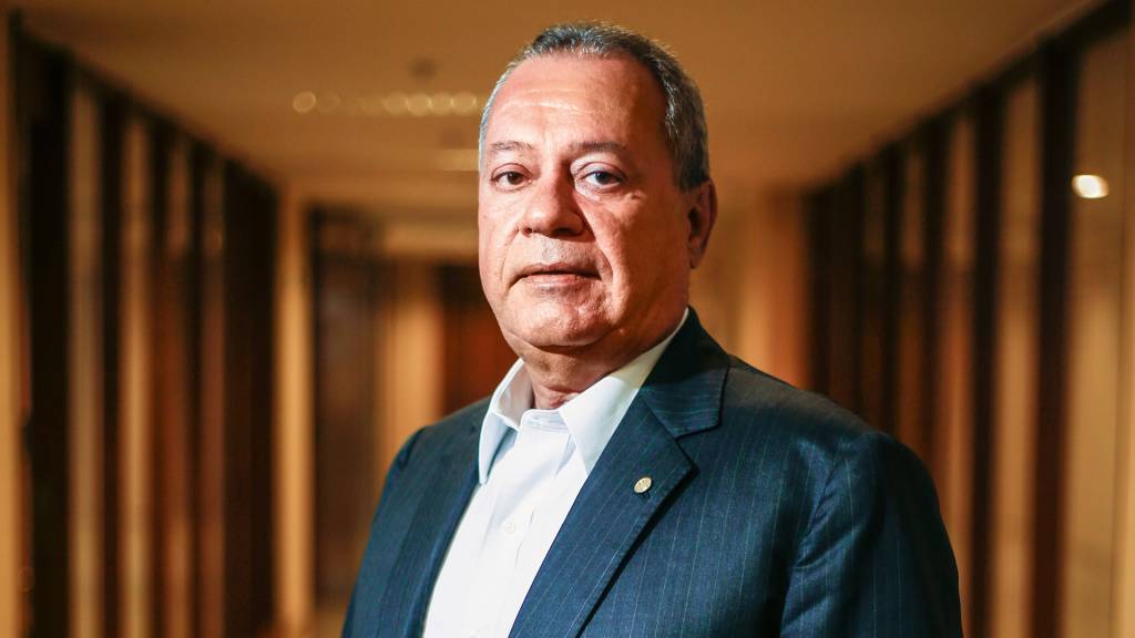 ‘Estamos perdendo competitividade no mundo’, diz presidente da CNI sobre custo-Brasil