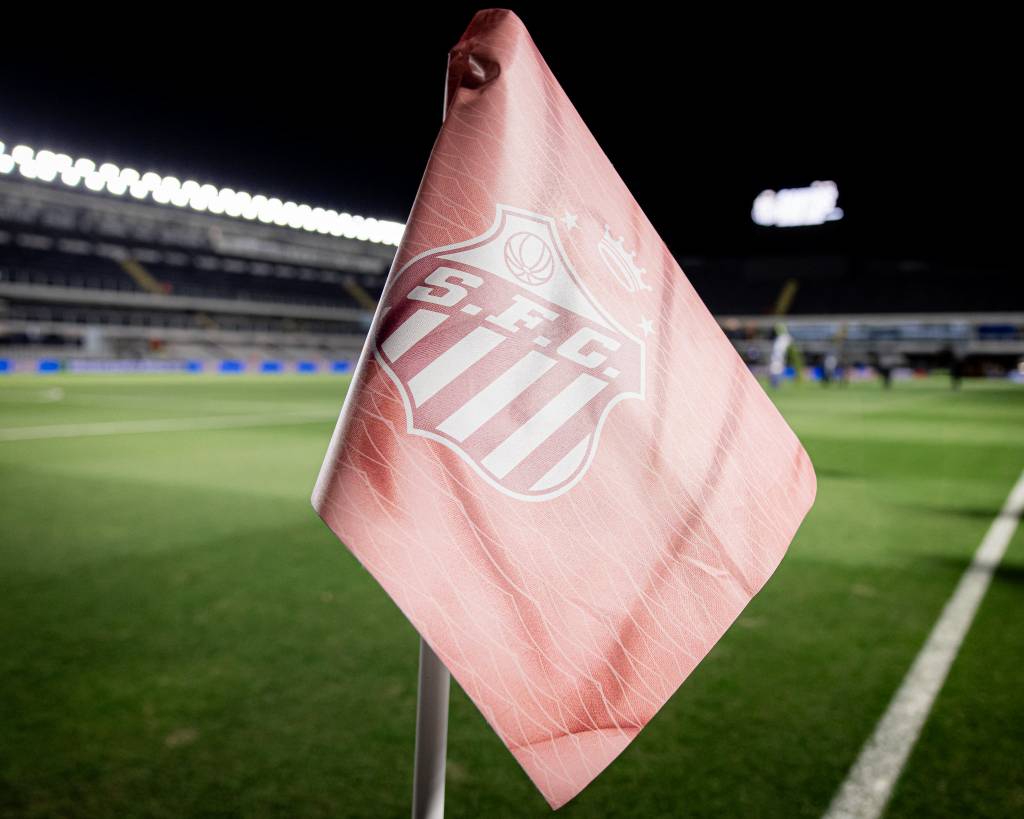 Santos x Corinthians no Brasileirão: onde assistir, horário e escalações