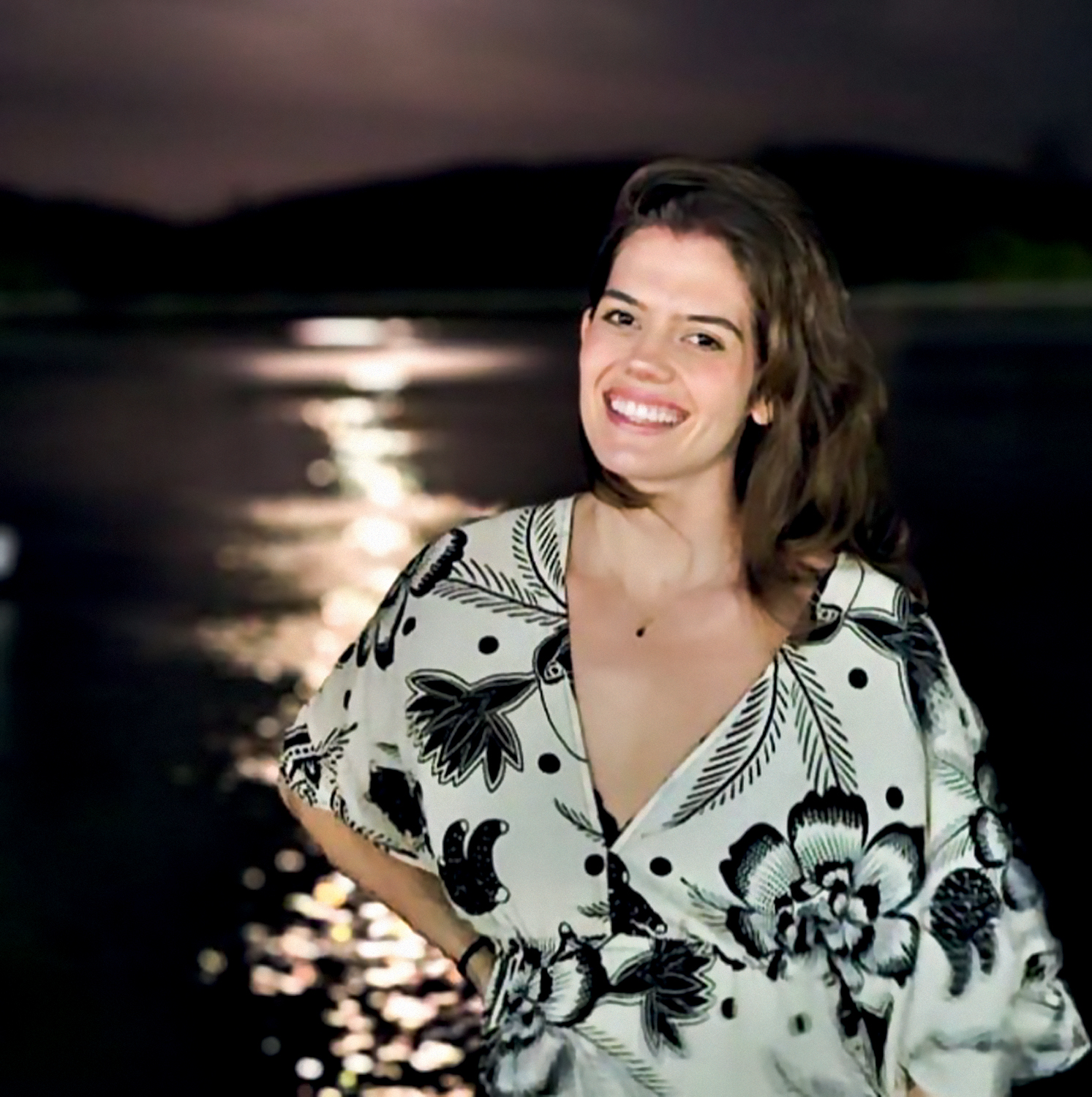 &ldquo;N&Atilde;O &Eacute; F&Aacute;CIL&rdquo; - Estudante de administra&ccedil;&atilde;o, Anna May Atkinson, 27 anos, atua como desenvolvedora de software e escolheu o EaD para conseguir conciliar o batente com os estudos. A dist&acirc;ncia, por&eacute;m, cobra um pre&ccedil;o. &ldquo;Gosto da flexibilidade, mas sinto falta de contato e do networking&rdquo;, diz.