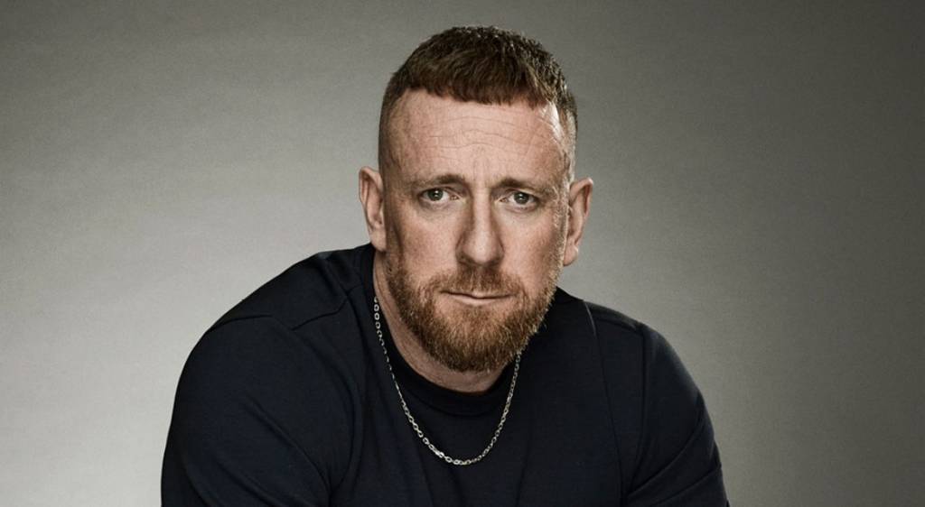 A luta de ex-ciclista olímpico para se reerguer do vício: noites em praças