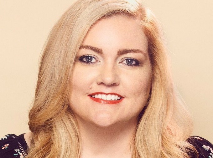 A fórmula do sucesso que Colleen Hoover vai repetir em novo livro