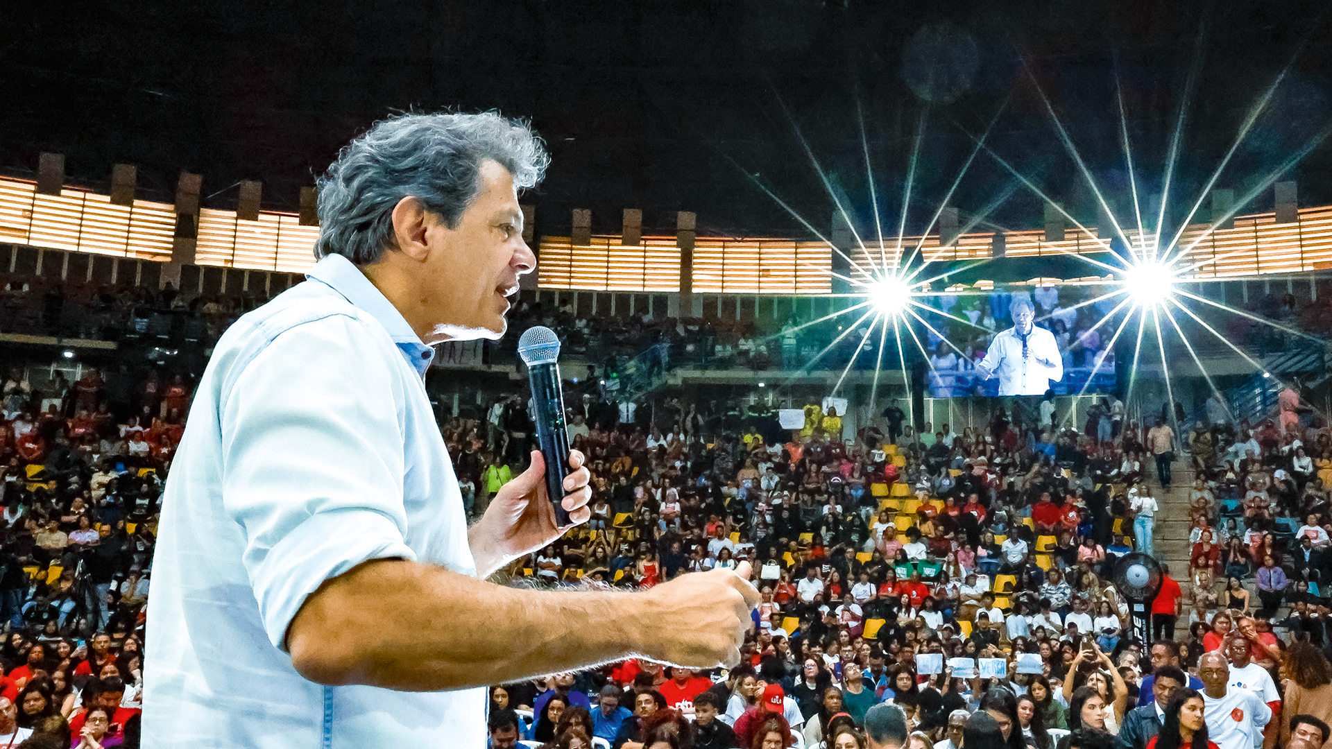 MANTRA -&ensp;Haddad: colocar o povo no Or&ccedil;amento e os ricos no imposto