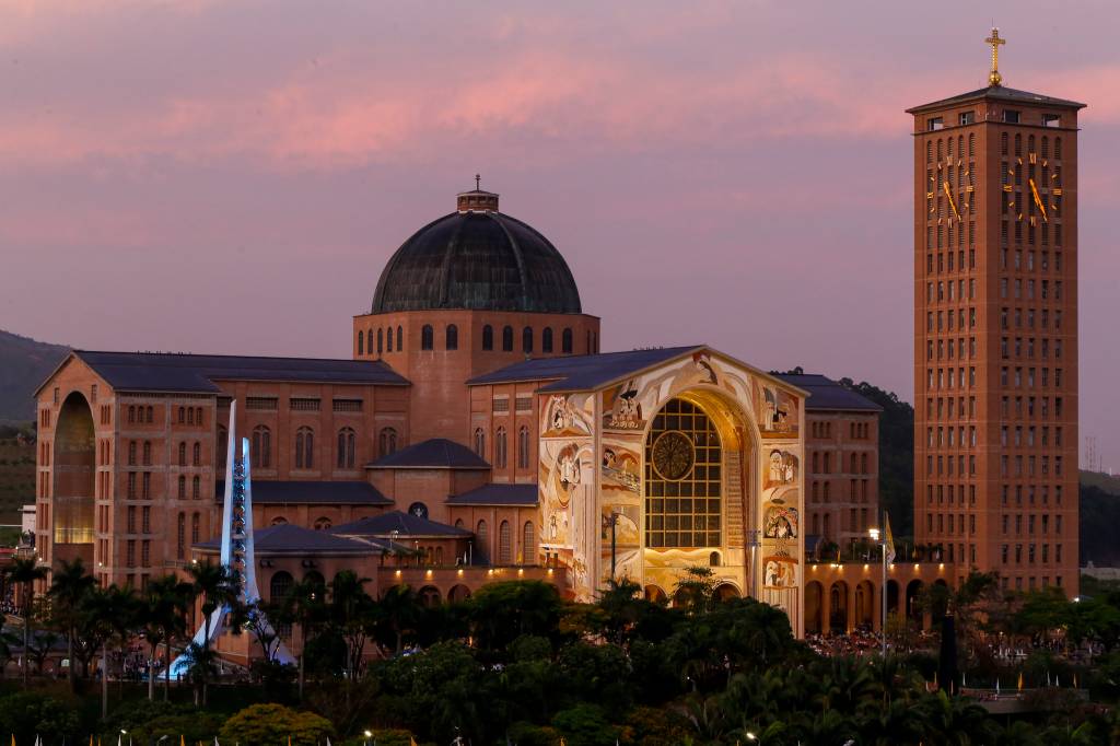 PM é morto a tiros em assalto durante romaria para Aparecida