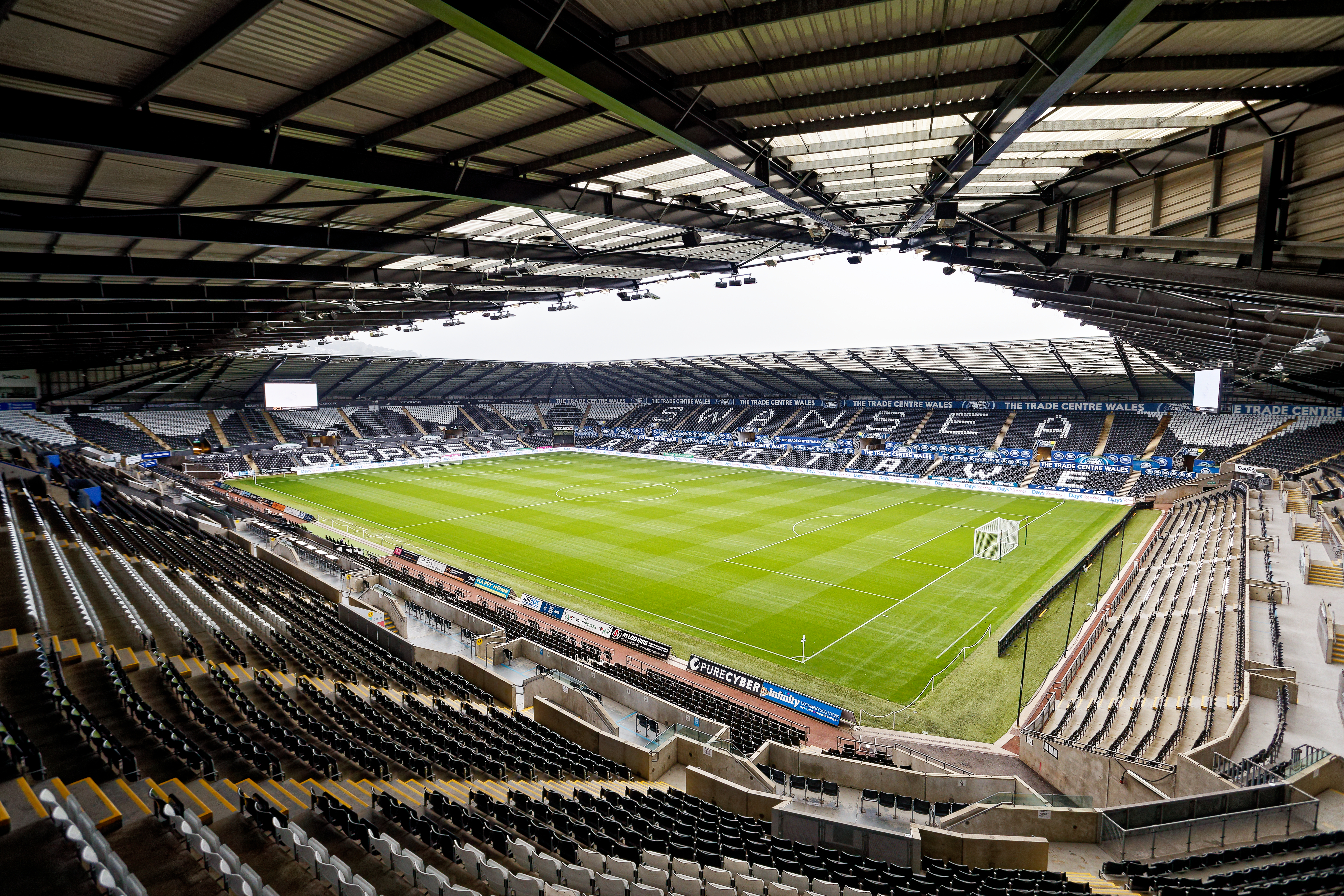 Swansea x Manchester City: onde assistir, horário e escalações