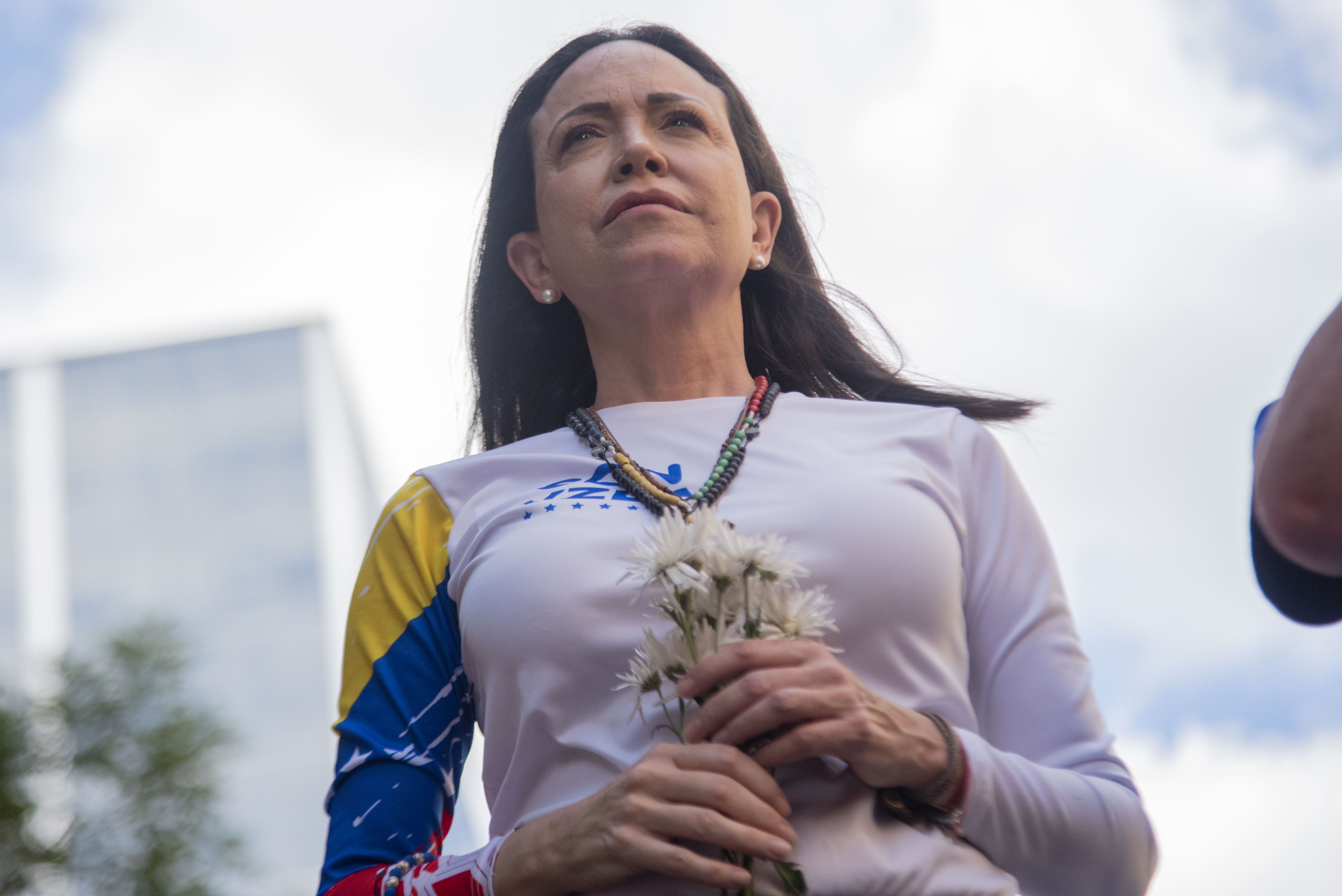 Corina Machado não participará de diálogos de opositores com governo da Venezuela