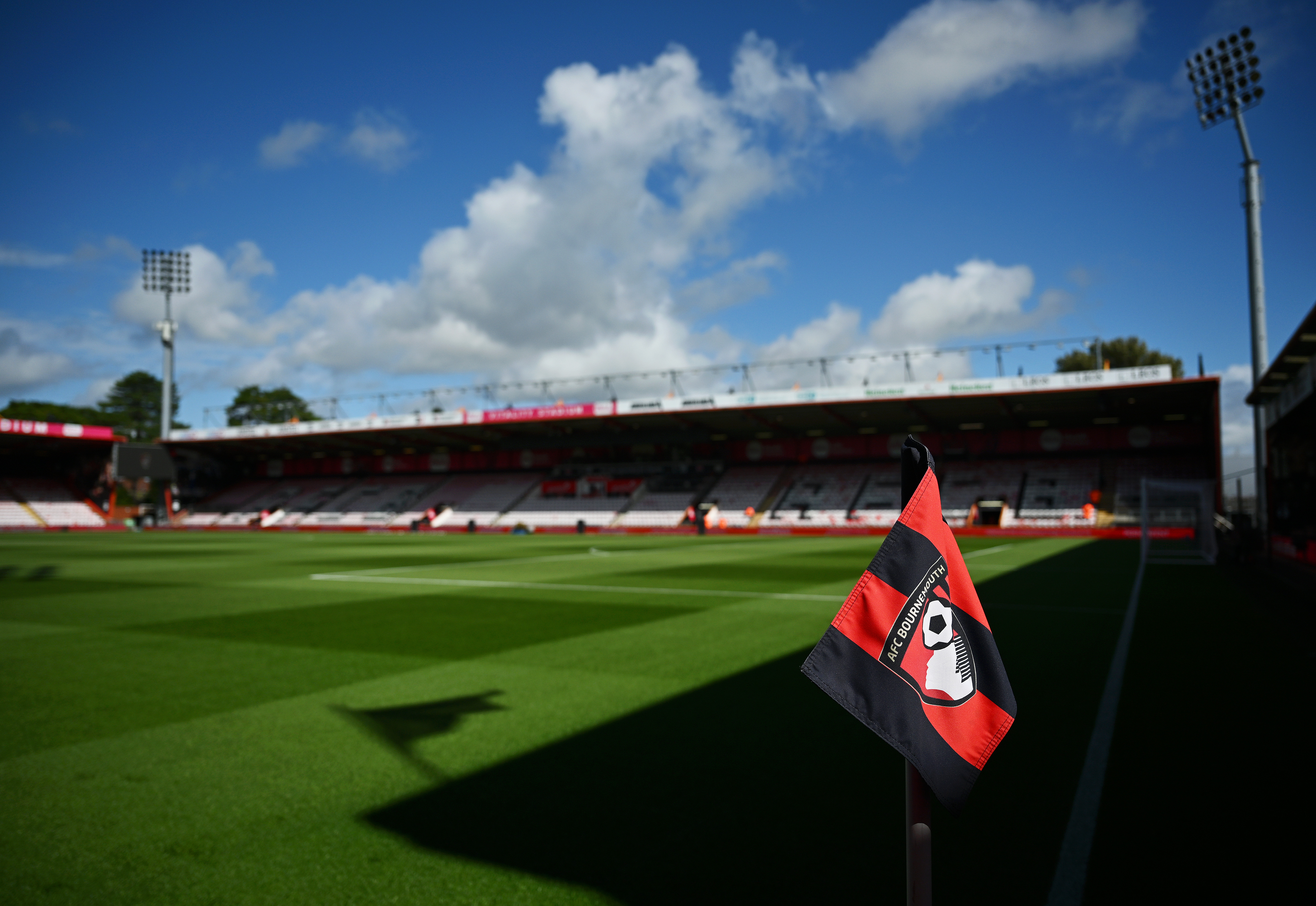 Bournemouth x Manchester City: onde assistir, horário e escalações