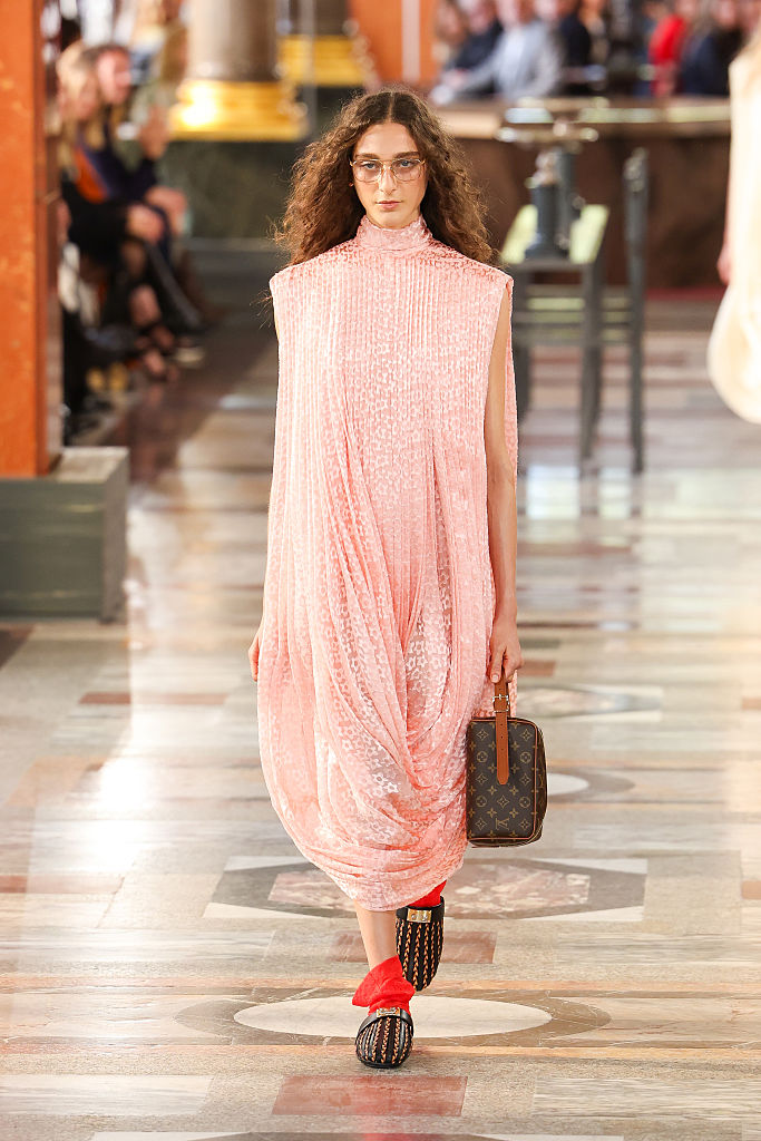 Louis Vuitton primavera ver&atilde;o 2026
