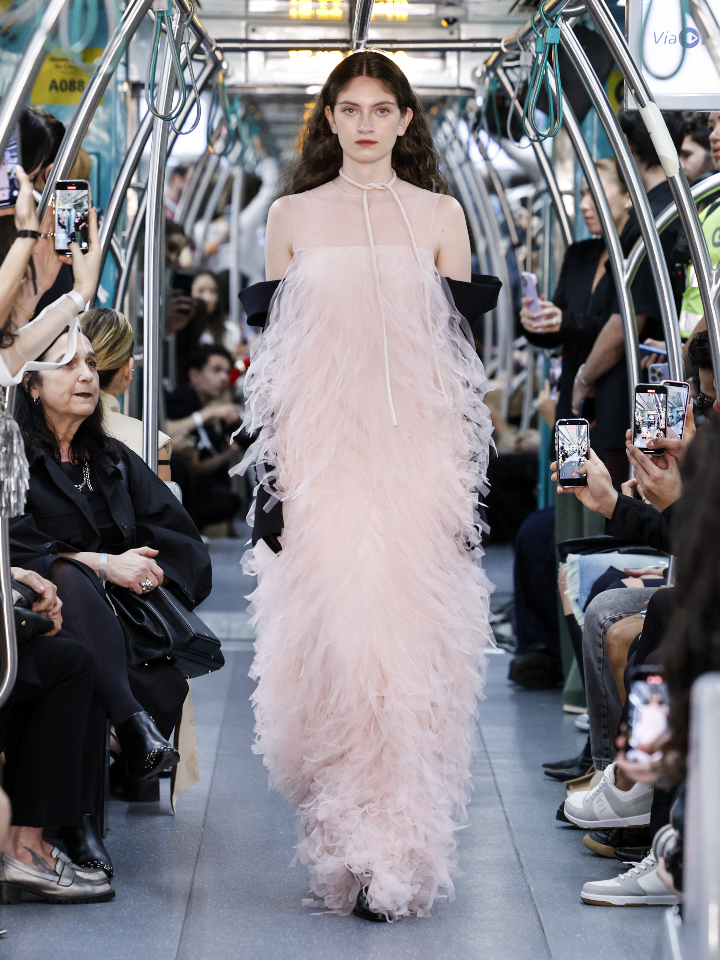 Gloria Coelho ver&atilde;o 2026 / SPFW N60