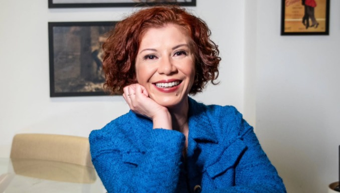 Livro narra histórias reais de mulheres vítimas de violência