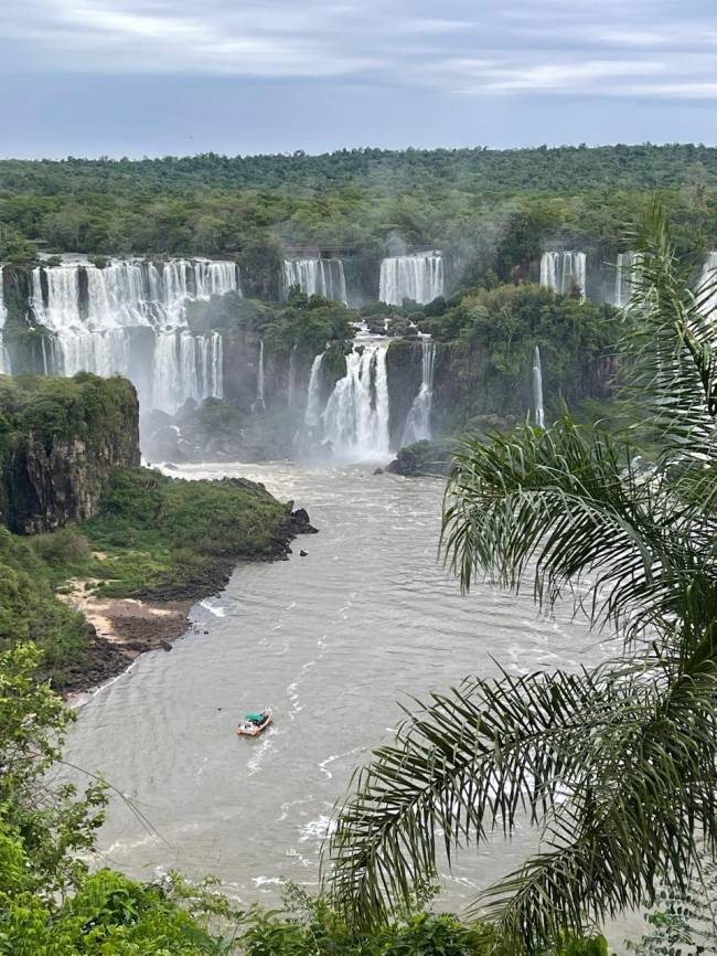 Localização privilegiada: em frente ao hotel há um mirante de onde se tem uma visão panorâmica das Cataratas