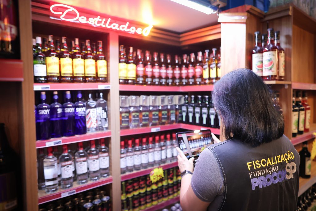 Ministério da Saúde confirma 16 casos de intoxicação por metanol