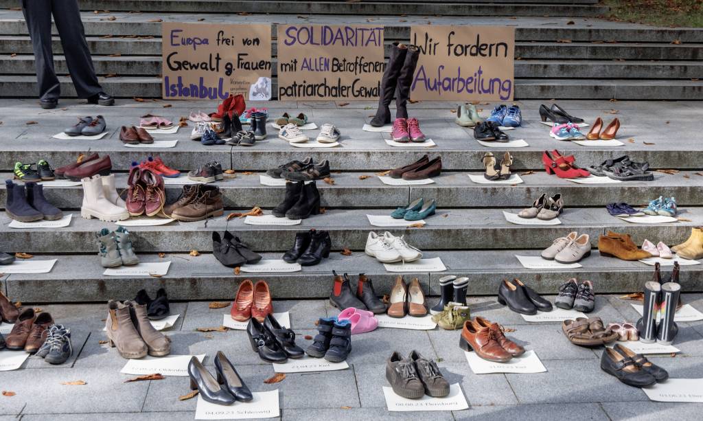 Uma mulher é morta por alguém próximo a cada 10 minutos, revela relatório da ONU