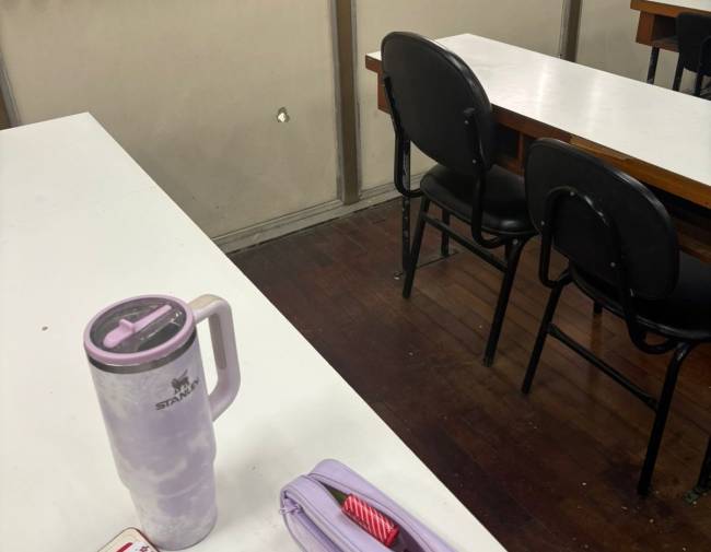 Tiro atinge sala de aula no campus do Fundão, na UFRJ